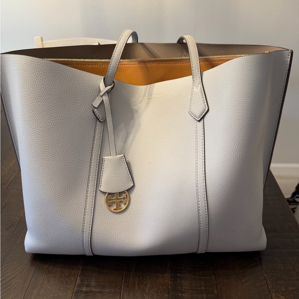 Tory Burch Triple Compartment Perry Tote – Feather Gray